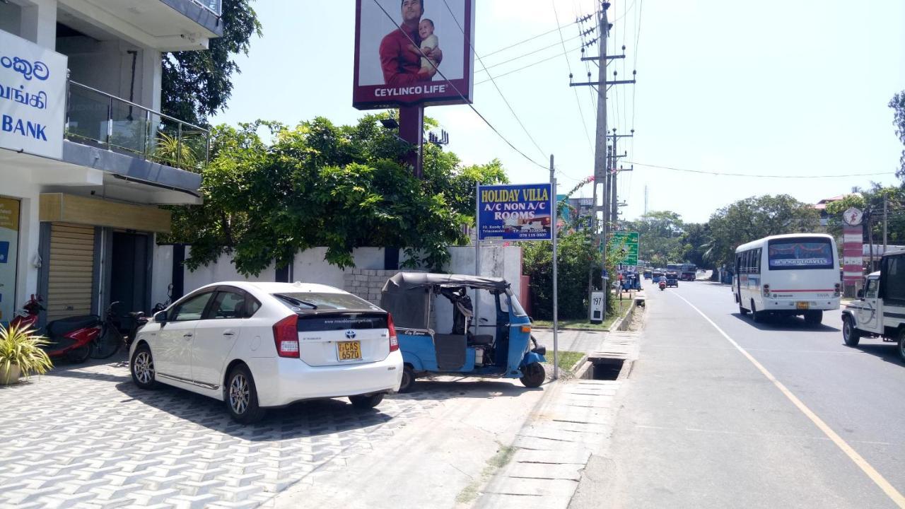 Holiday Villa Trincomalee Exterior foto